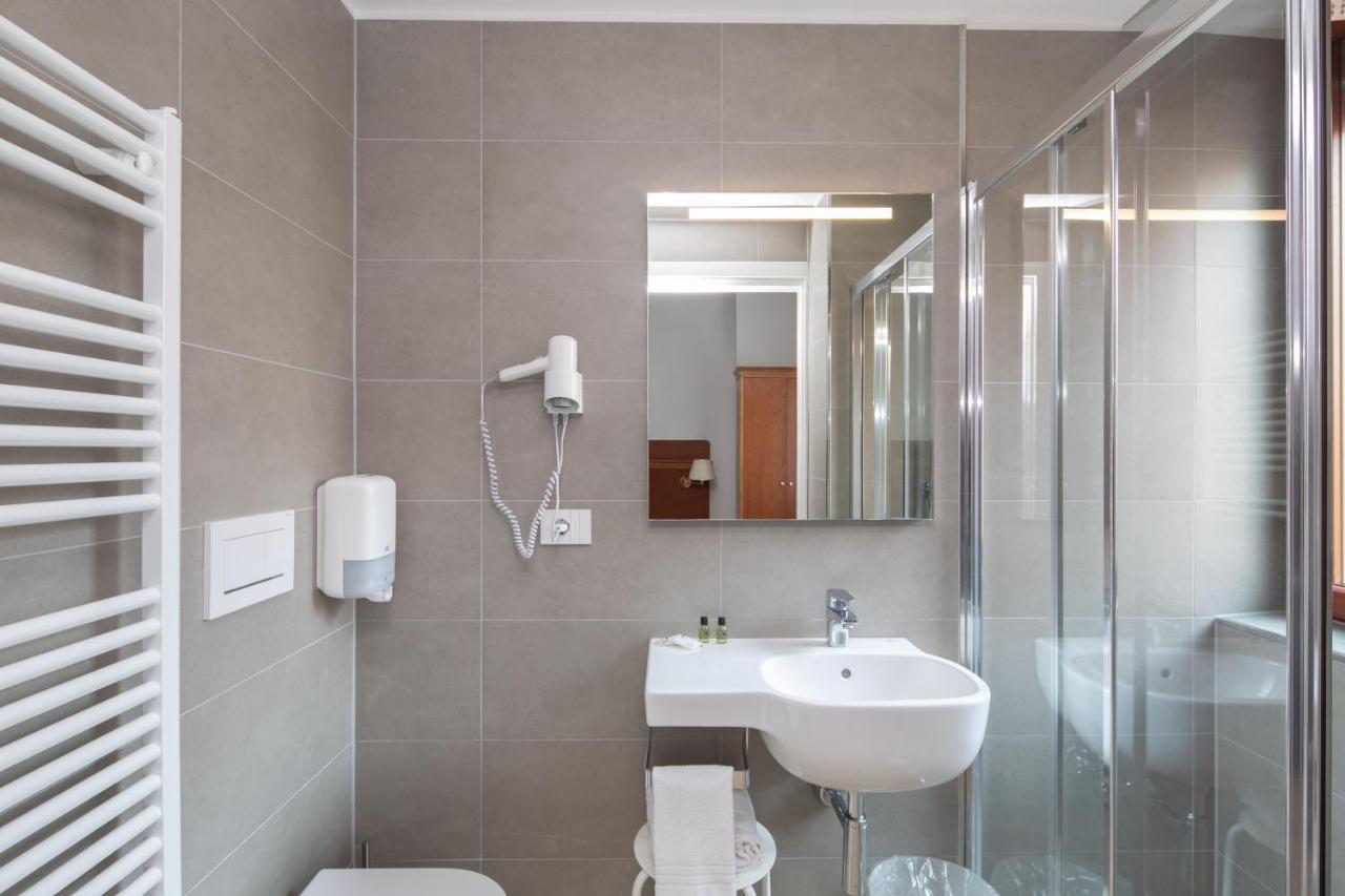Hotel Excelsior Παβία Εξωτερικό φωτογραφία